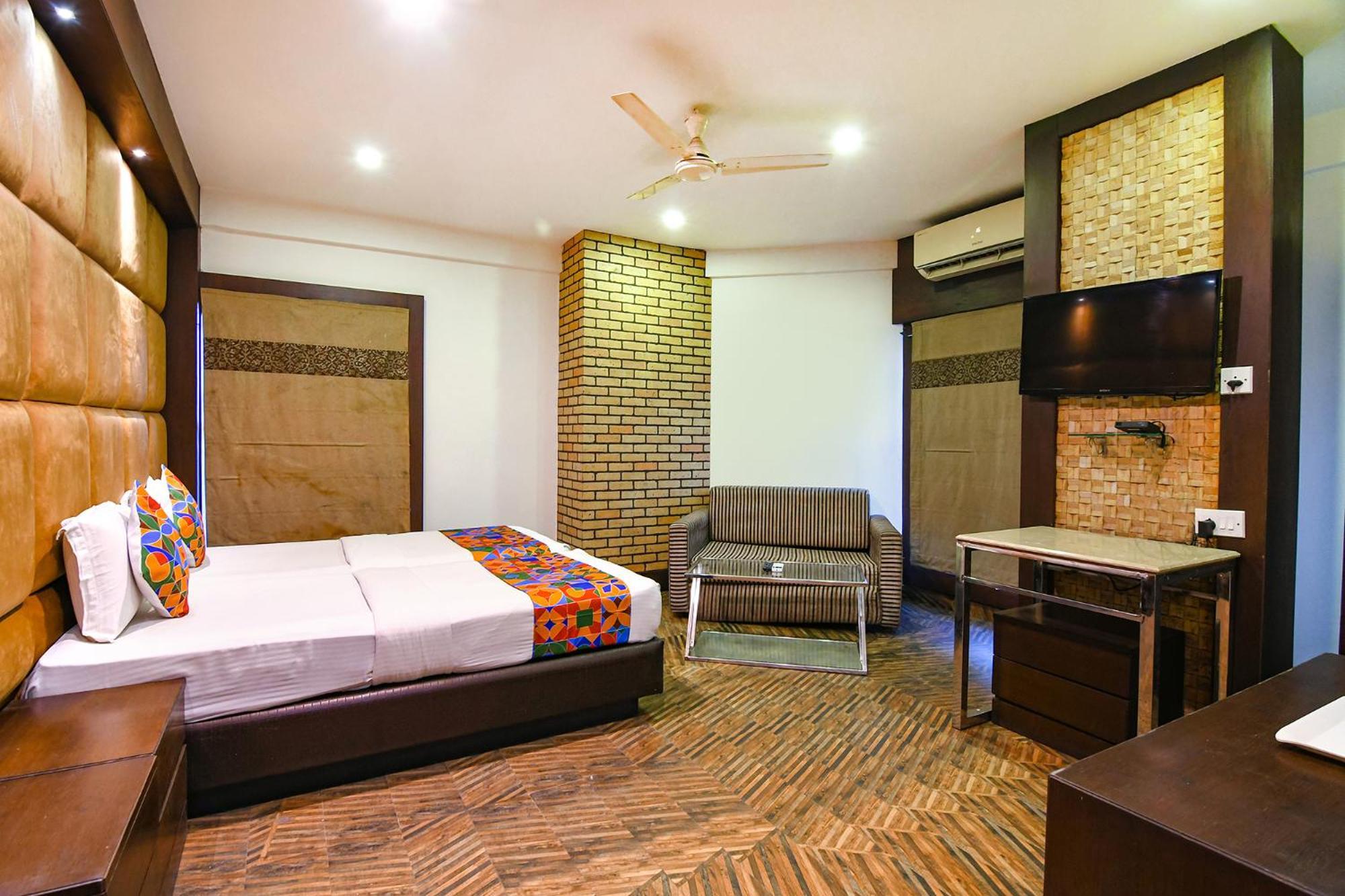 Fabhotel Prime Ivory Inn - Park Circus Calcutta Exteriör bild
