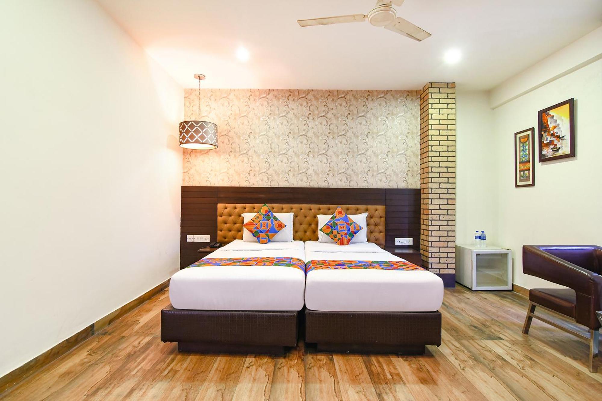 Fabhotel Prime Ivory Inn - Park Circus Calcutta Exteriör bild