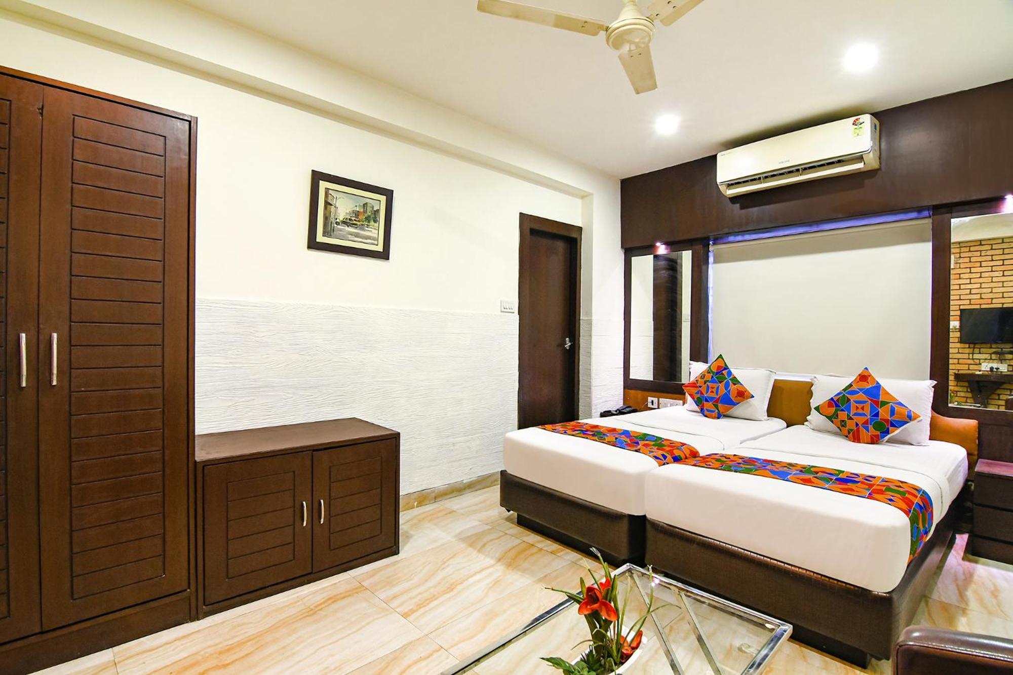 Fabhotel Prime Ivory Inn - Park Circus Calcutta Exteriör bild
