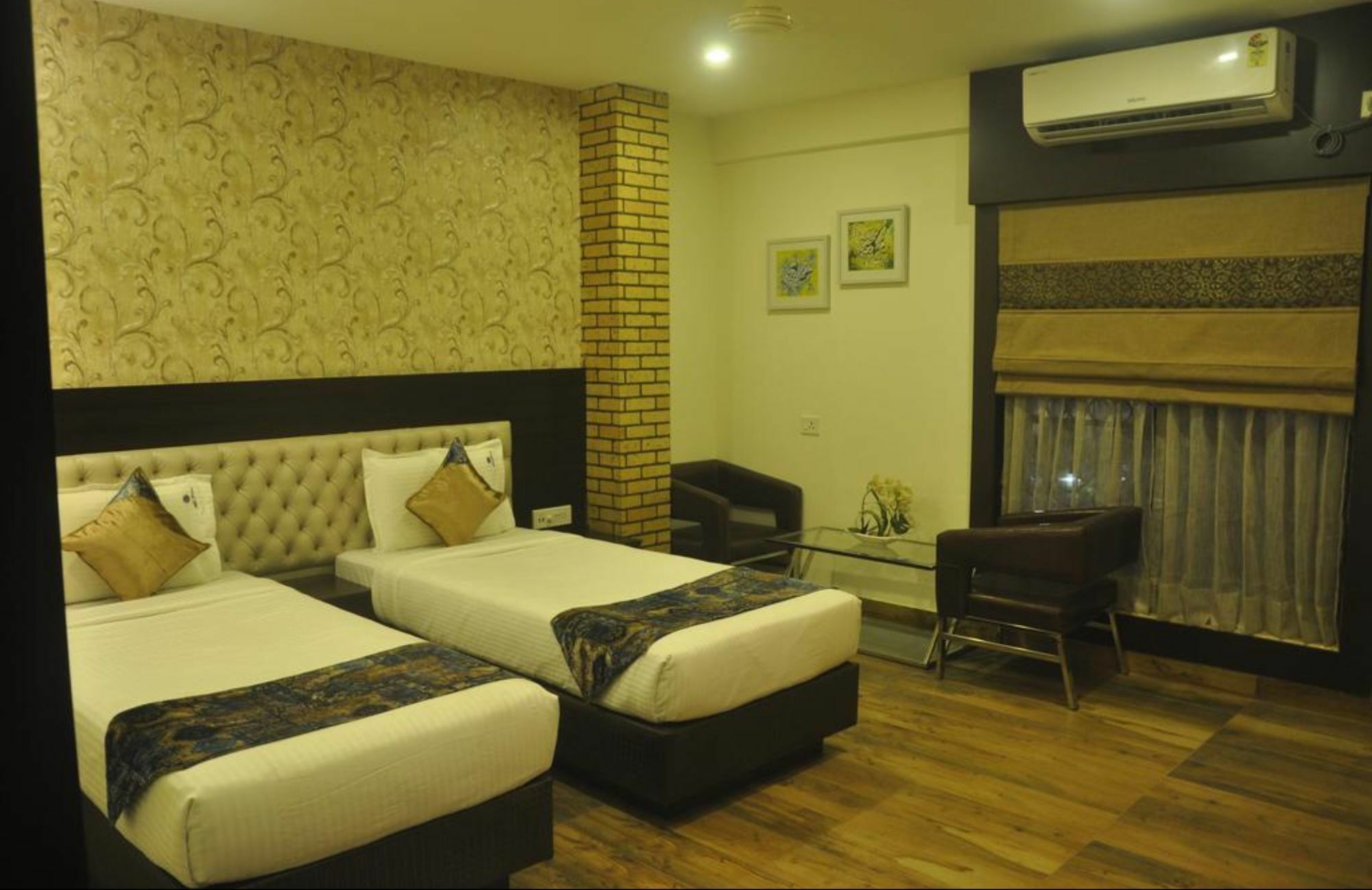Fabhotel Prime Ivory Inn - Park Circus Calcutta Exteriör bild